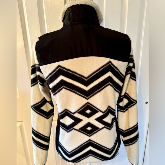 Ralph Lauren L-RL Lauren Active jacket in black & white chevron design size XS - Picture 4 of 11